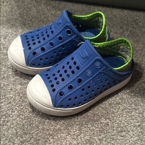 Skechers Blue and Green Water Shoes with Slip-On Design and Ventilation